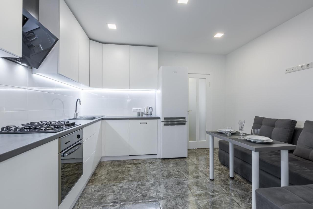 Apartment Rubchaka Lviv Ngoại thất bức ảnh